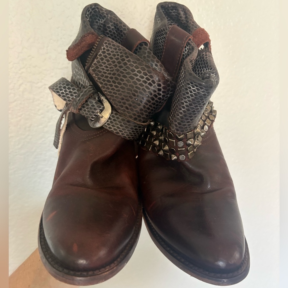 FREEBIRD by Steven Shena Ankle Boot Bootie Sz 10 - Picture 2 of 12
